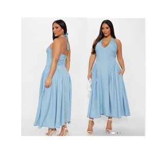 Elegant Chambray Midi in light wash